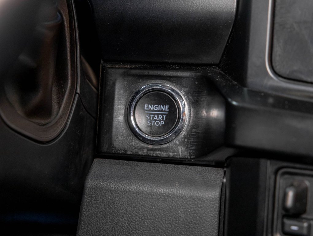 2023 Ford Super Duty F-250 SRW in St-Jérôme, Quebec - 30 - w1024h768px