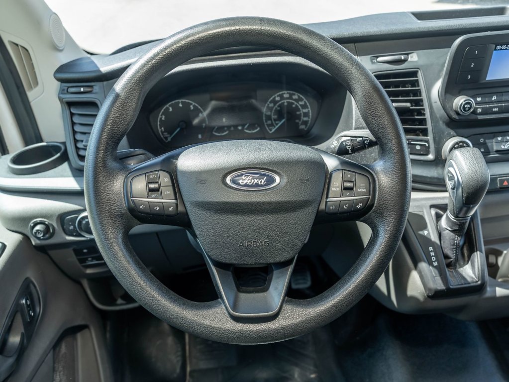 2025 Ford Transit Cutaway in St-Jérôme, Quebec - 11 - w1024h768px