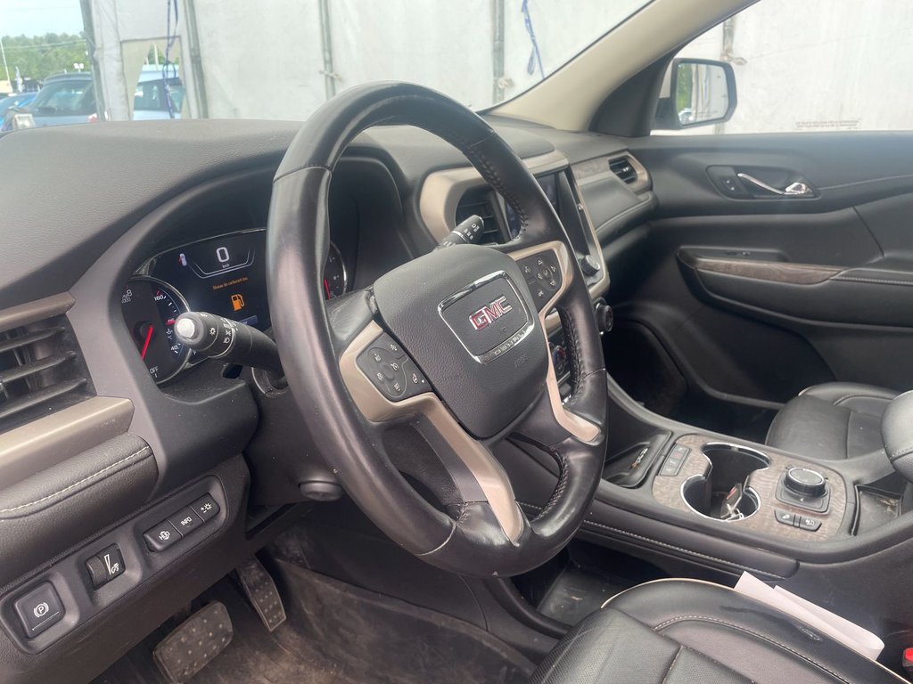 GMC Acadia  2022 à St-Jérôme, Québec - 4 - w1024h768px