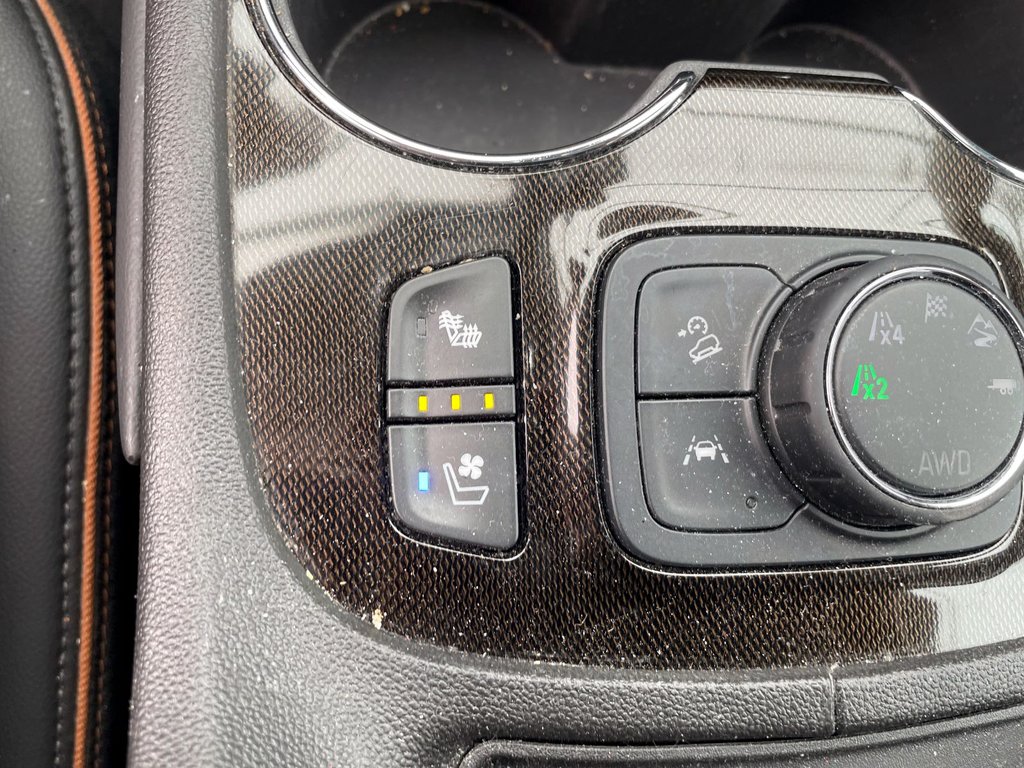 2023 GMC Acadia in St-Jérôme, Quebec - 14 - w1024h768px