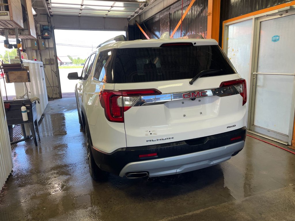 GMC Acadia  2023 à St-Jérôme, Québec - 5 - w1024h768px
