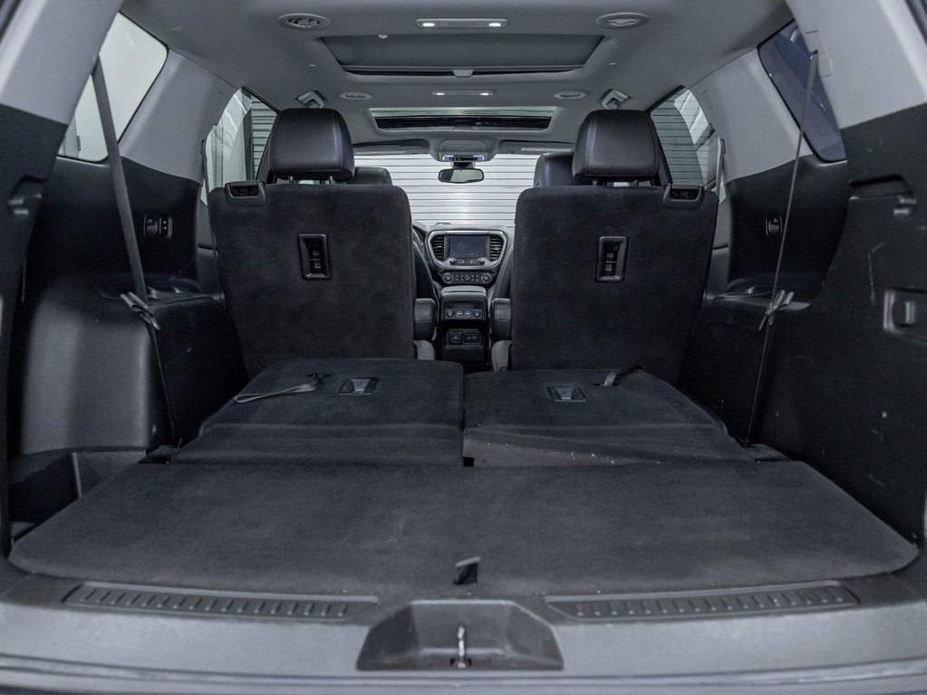GMC Acadia  2023 à St-Jérôme, Québec - 34 - w1024h768px
