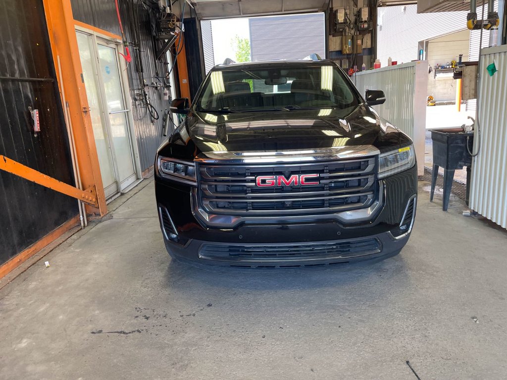 GMC Acadia  2023 à St-Jérôme, Québec - 6 - w1024h768px