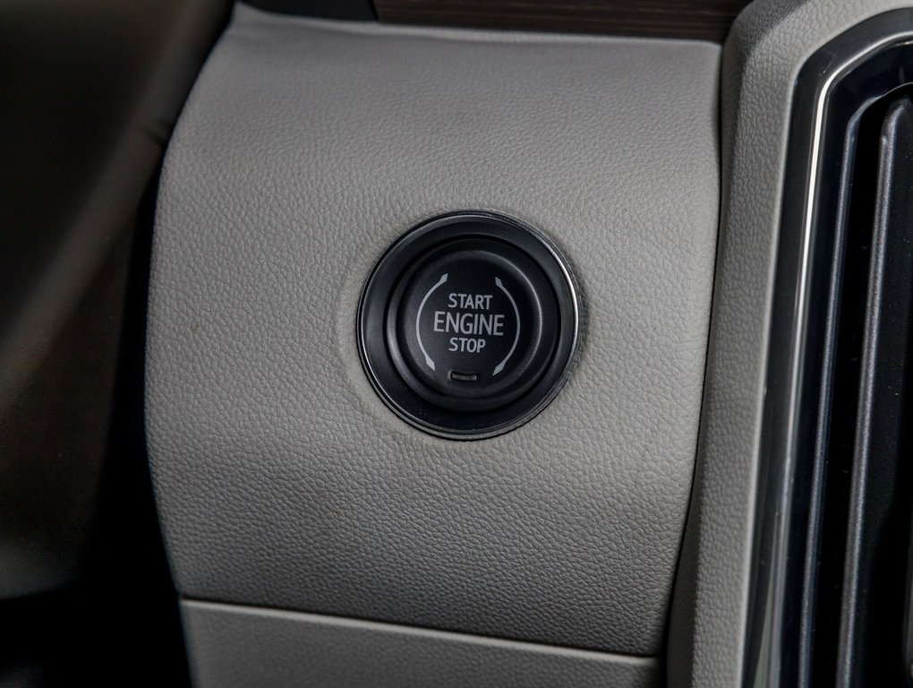 2025 GMC Acadia in St-Jérôme, Quebec - 22 - w1024h768px