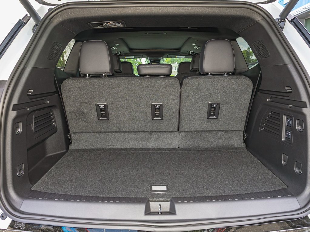 2025 GMC Acadia in St-Jérôme, Quebec - 36 - w1024h768px