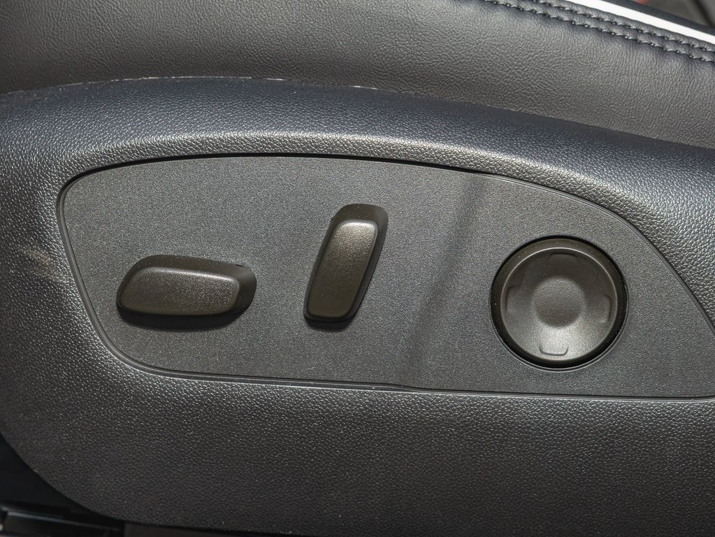 2025 GMC Acadia in St-Jérôme, Quebec - 27 - w1024h768px