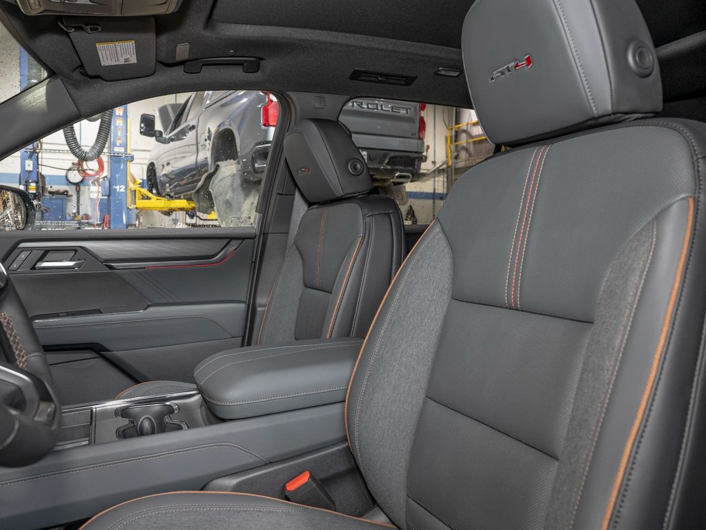 2025 GMC Acadia in St-Jérôme, Quebec - 11 - w1024h768px