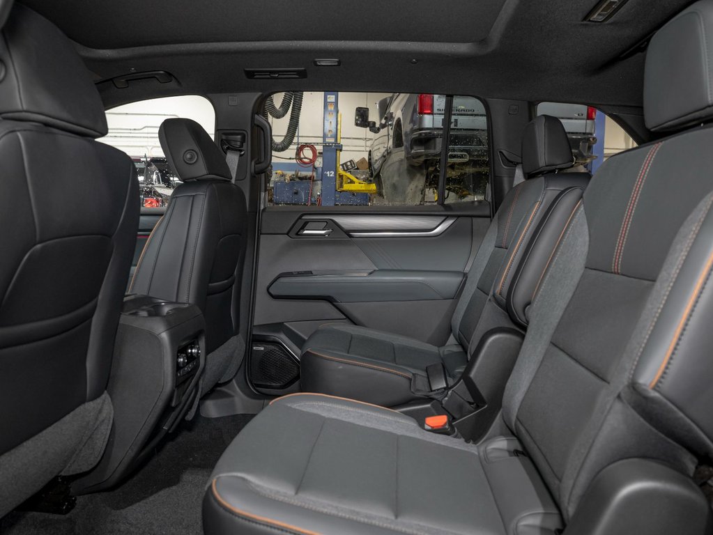 2025 GMC Acadia in St-Jérôme, Quebec - 31 - w1024h768px