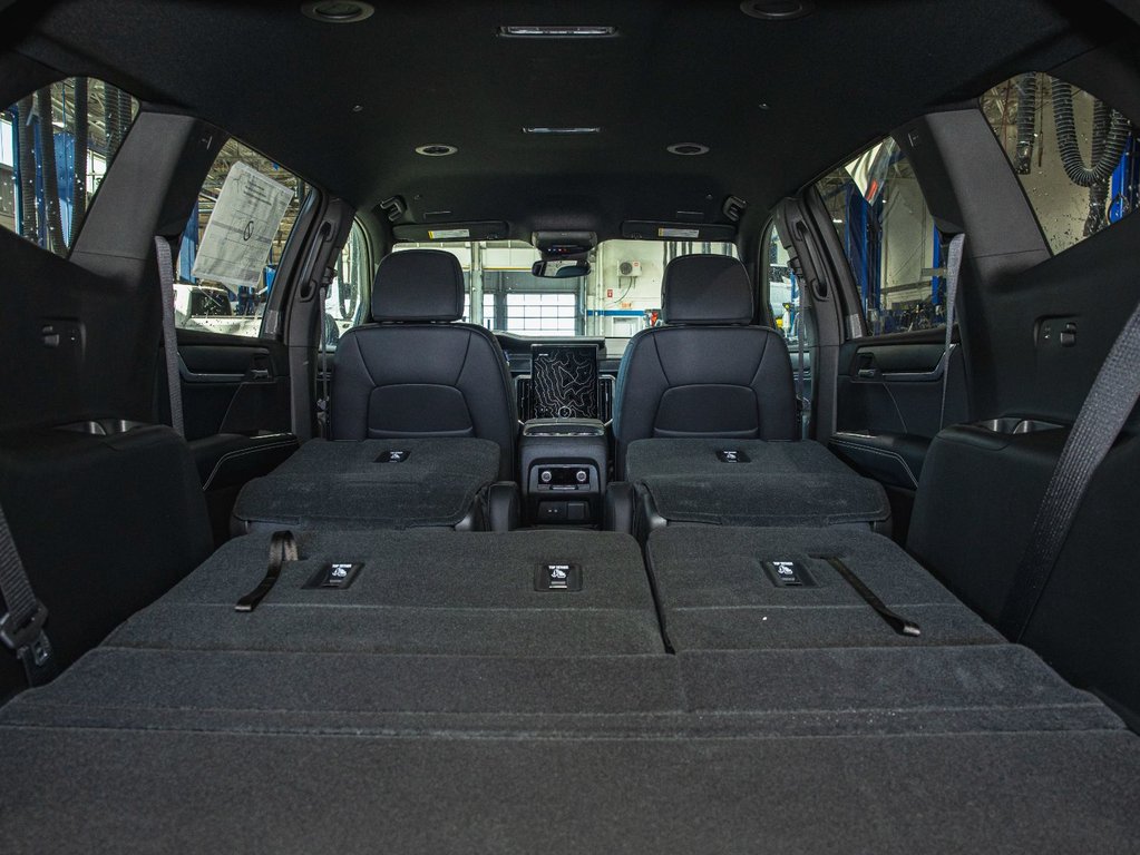 2025 GMC Acadia in St-Jérôme, Quebec - 35 - w1024h768px