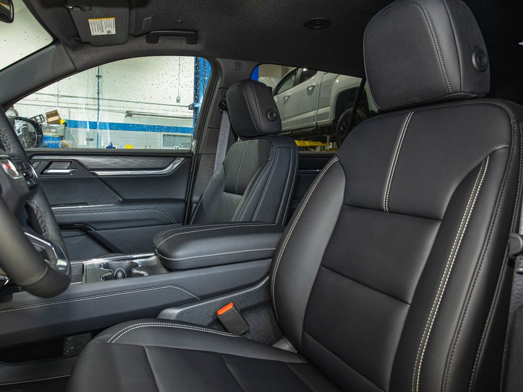 2025 GMC Acadia in St-Jérôme, Quebec - 11 - w1024h768px