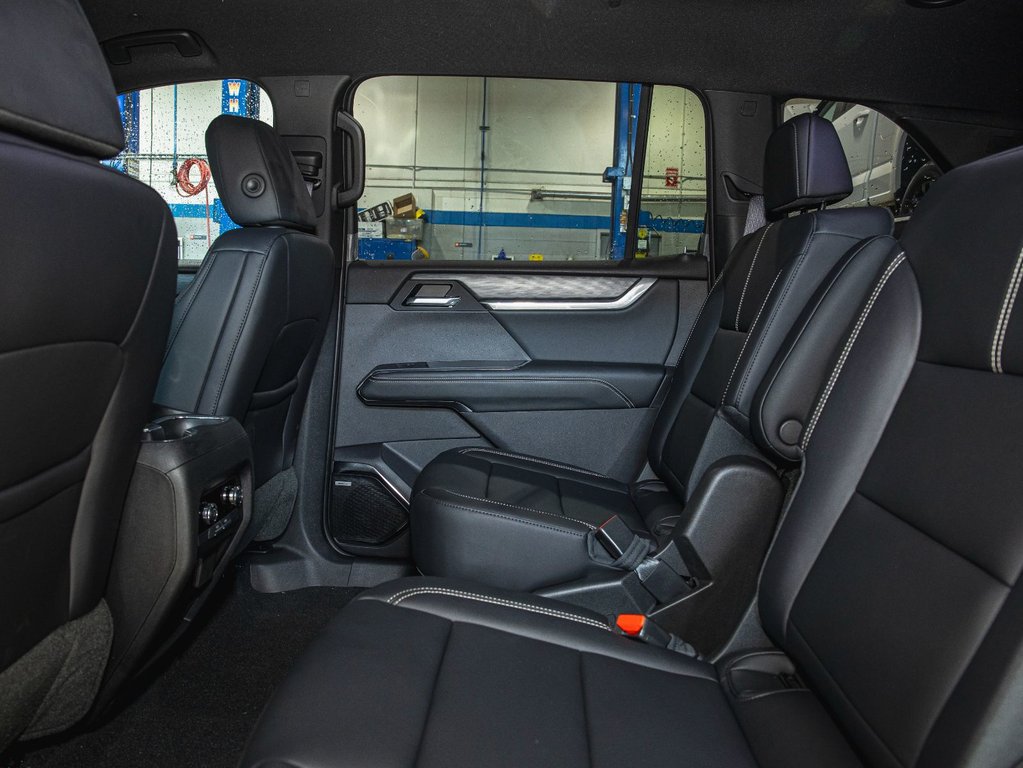 2025 GMC Acadia in St-Jérôme, Quebec - 30 - w1024h768px