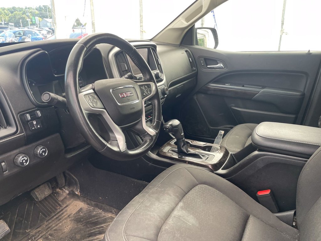 2019 GMC Canyon in St-Jérôme, Quebec - 3 - w1024h768px