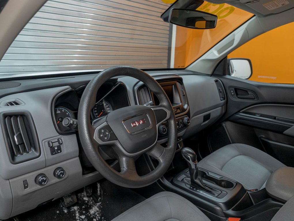 2022 GMC Canyon in St-Jérôme, Quebec - 2 - w1024h768px