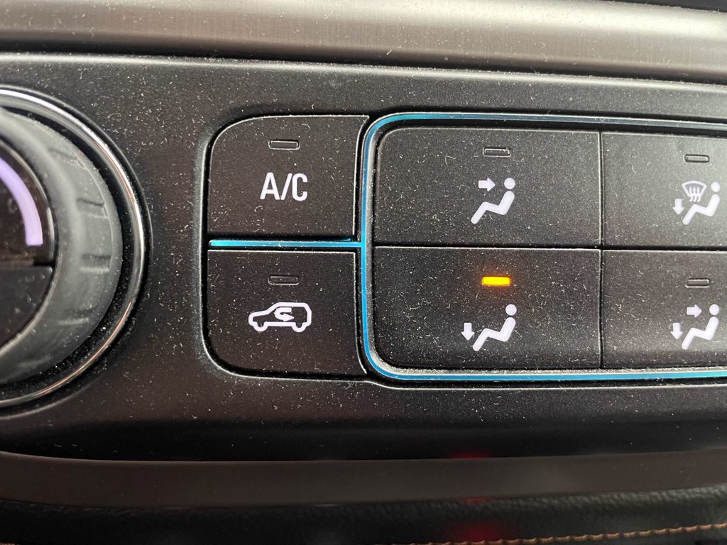 2022 GMC Canyon in St-Jérôme, Quebec - 17 - w1024h768px