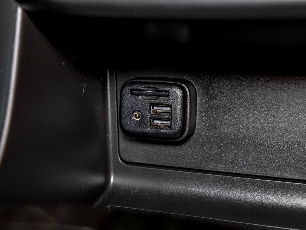 2022 GMC Canyon in St-Jérôme, Quebec - 23 - w1024h768px