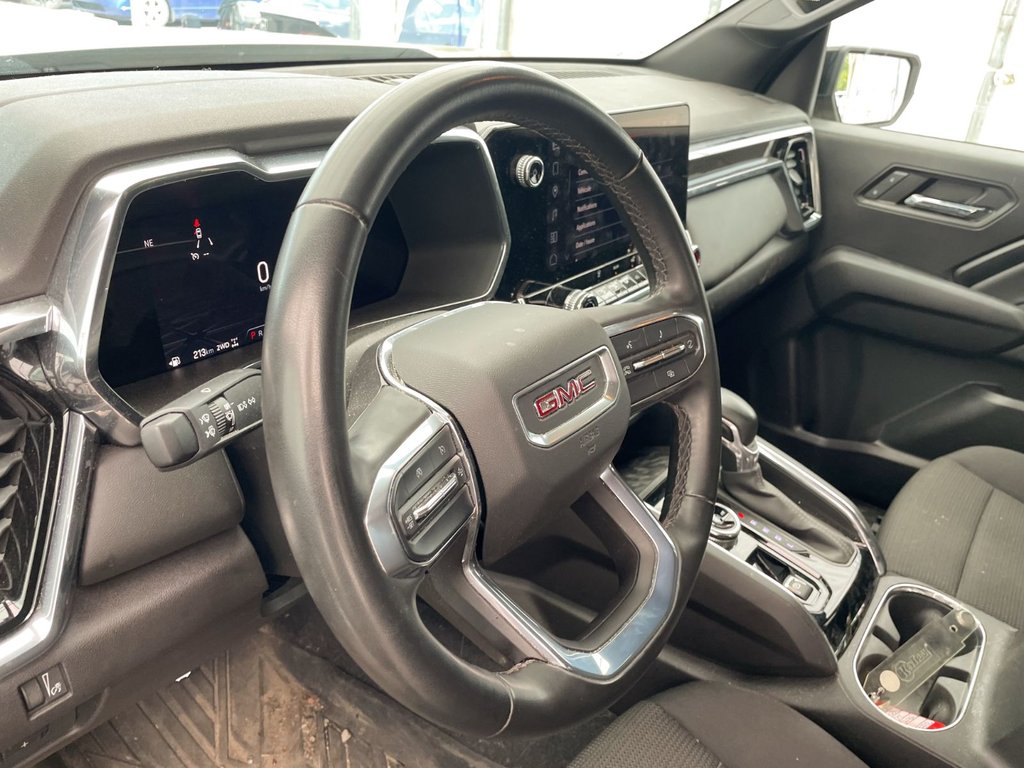 2023 GMC Canyon in St-Jérôme, Quebec - 3 - w1024h768px
