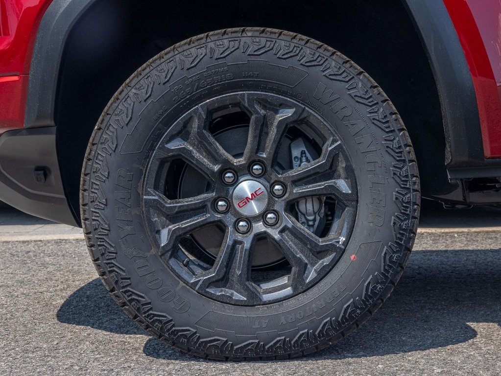 2024 GMC Canyon in St-Jérôme, Quebec - 33 - w1024h768px