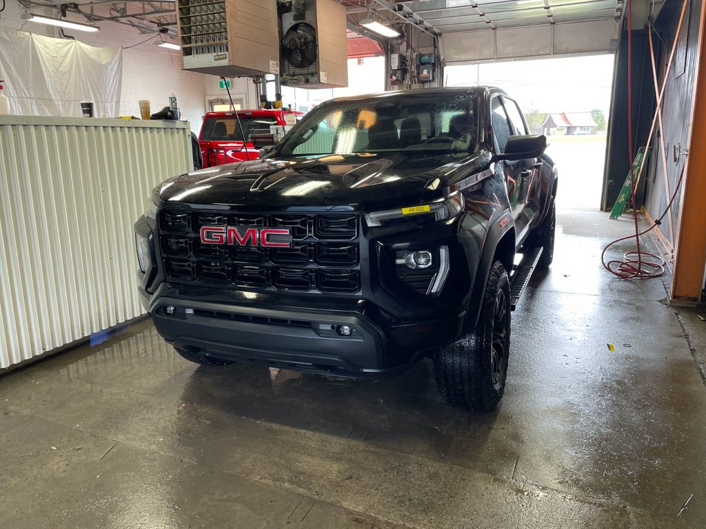 GMC Canyon  2024 à St-Jérôme, Québec - 1 - w1024h768px