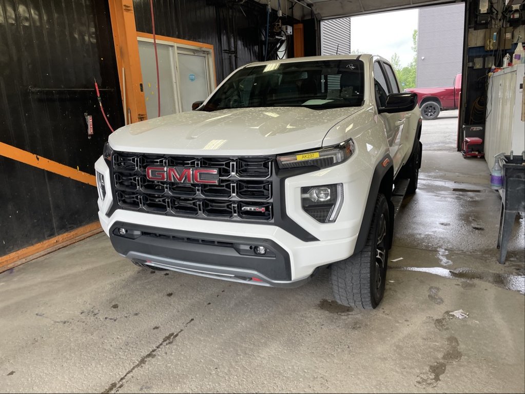 GMC Canyon  2024 à St-Jérôme, Québec - 1 - w1024h768px