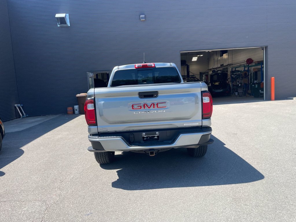 2024 GMC Canyon in St-Jérôme, Quebec - 8 - w1024h768px