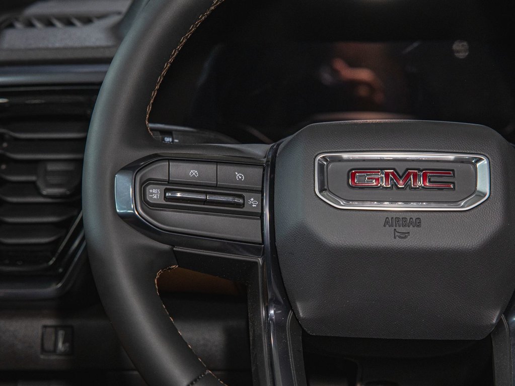 2025 GMC Canyon in St-Jérôme, Quebec - 15 - w1024h768px