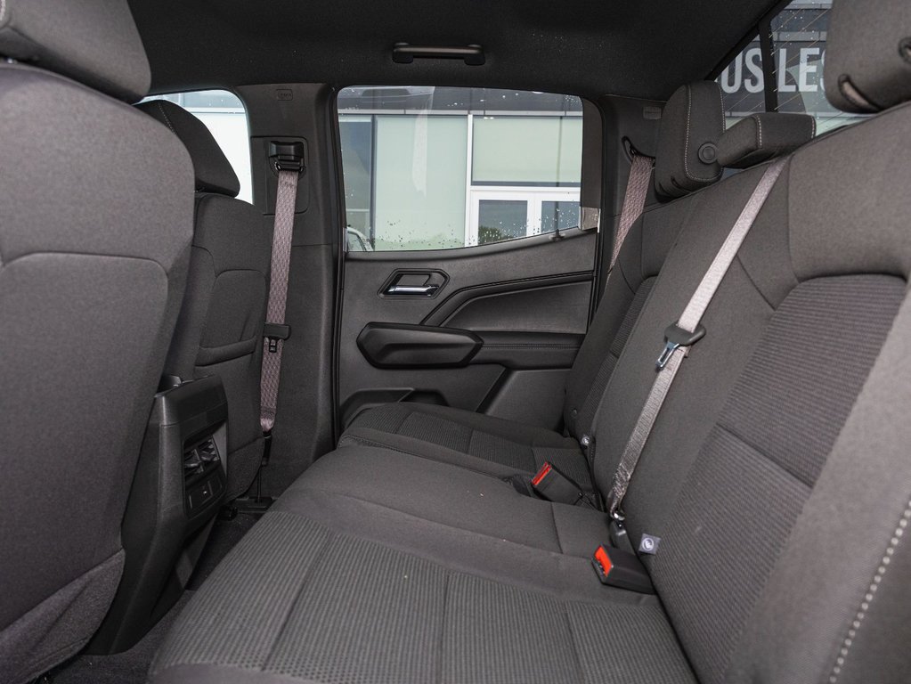 2025 GMC Canyon in St-Jérôme, Quebec - 29 - w1024h768px