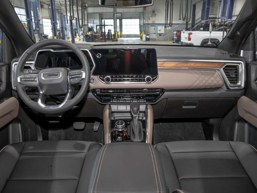 2025 GMC Canyon in St-Jérôme, Quebec - 4 - w1024h768px