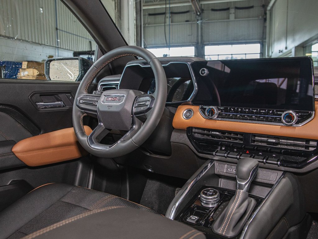 2025 GMC Canyon in St-Jérôme, Quebec - 30 - w1024h768px