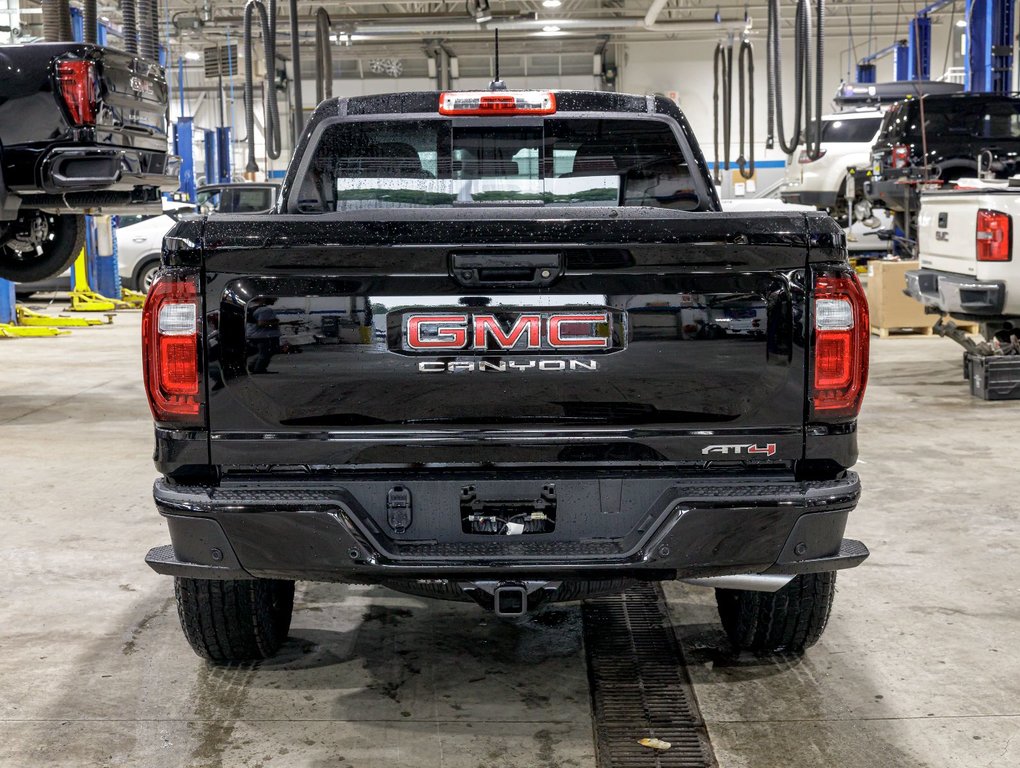 2025 GMC Canyon in St-Jérôme, Quebec - 8 - w1024h768px