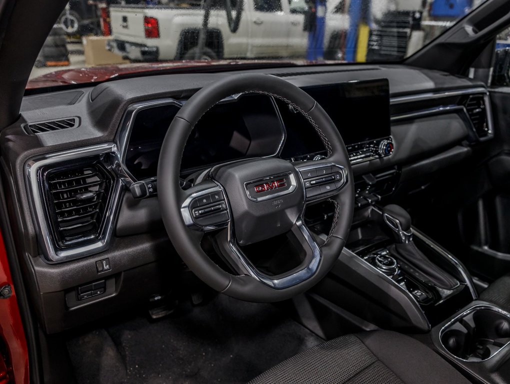 2025 GMC Canyon in St-Jérôme, Quebec - 12 - w1024h768px