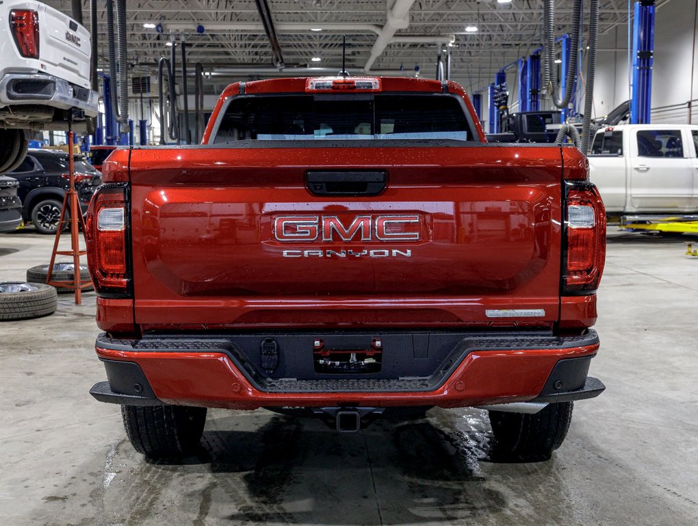 2025 GMC Canyon in St-Jérôme, Quebec - 8 - w1024h768px