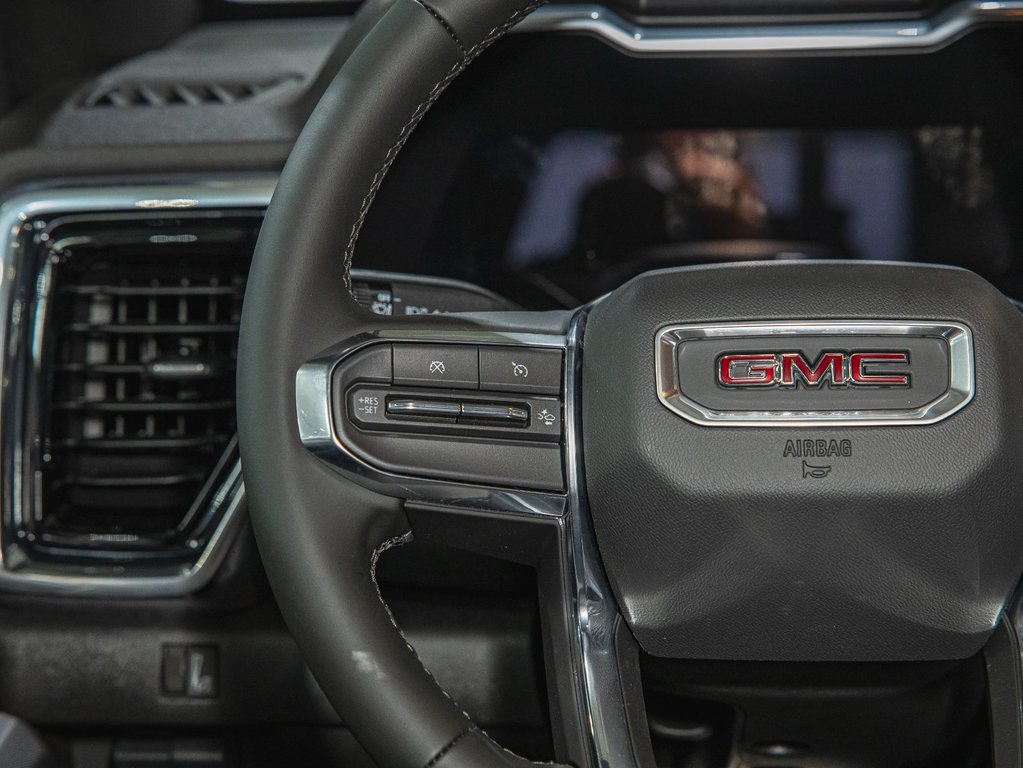 2025 GMC Canyon in St-Jérôme, Quebec - 15 - w1024h768px