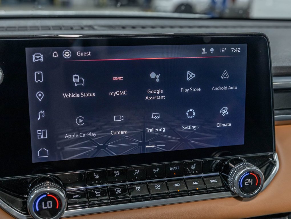 2026 GMC Canyon in St-Jérôme, Quebec - 17 - w1024h768px