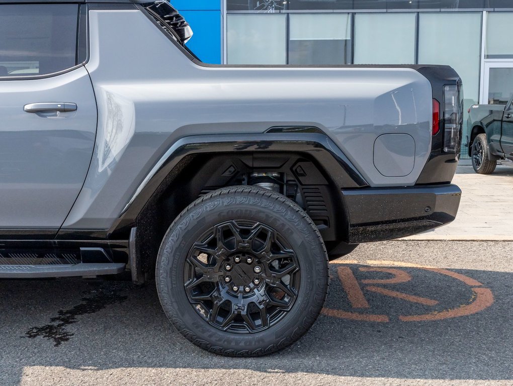 2025 GMC HUMMER EV Pickup in St-Jérôme, Quebec - 39 - w1024h768px