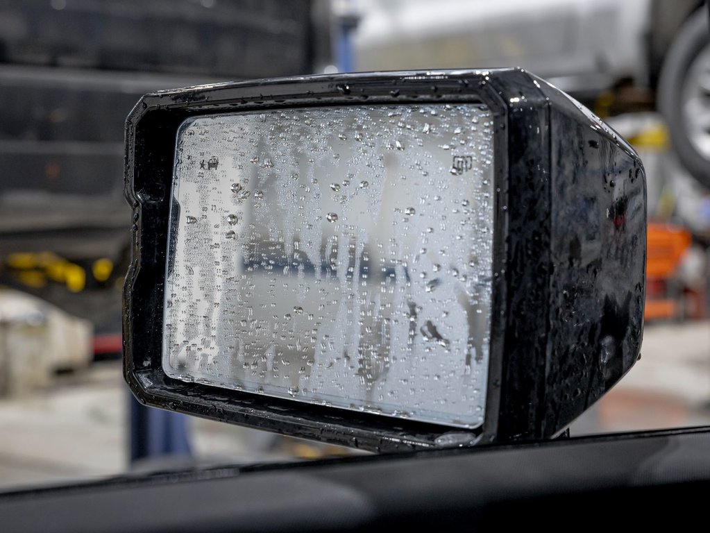 GMC Hummer EV Pickup  2026 à St-Jérôme, Québec - 33 - w1024h768px