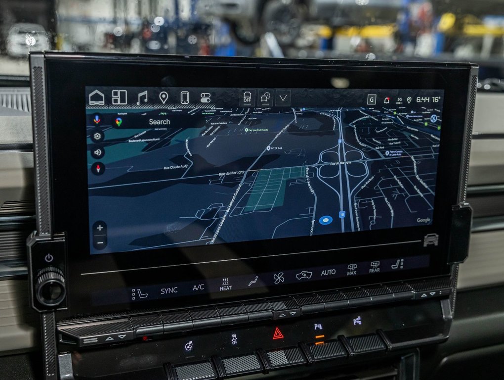 2026 GMC Hummer EV SUV in St-Jérôme, Quebec - 5 - w1024h768px