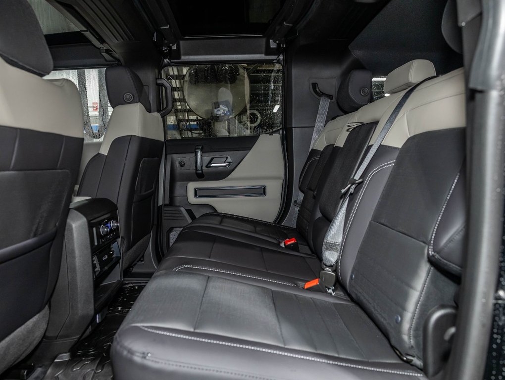 2026 GMC Hummer EV SUV in St-Jérôme, Quebec - 28 - w1024h768px