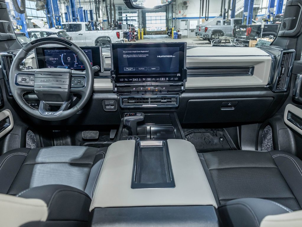 2026 GMC Hummer EV SUV in St-Jérôme, Quebec - 4 - w1024h768px