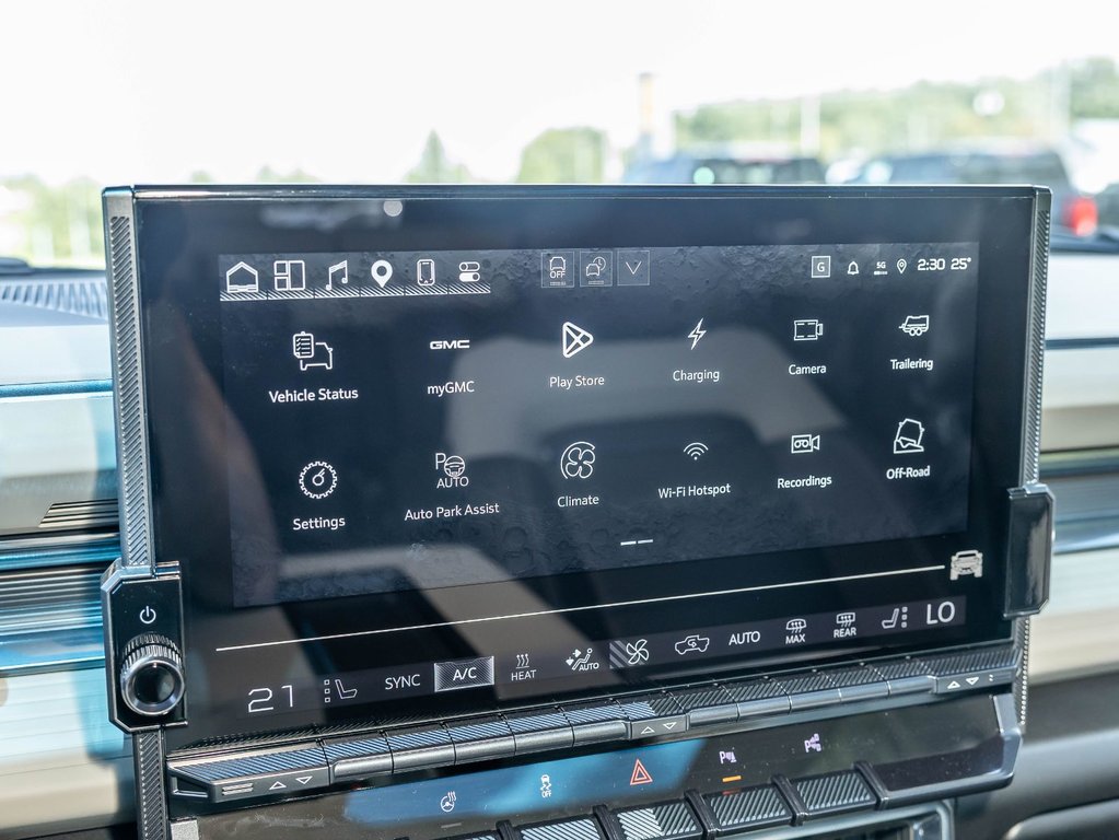 2026 GMC Hummer EV SUV in St-Jérôme, Quebec - 21 - w1024h768px