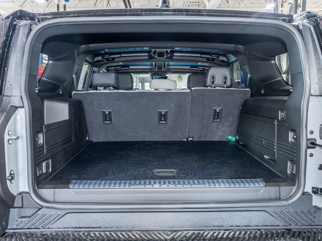 GMC Hummer EV SUV  2026 à St-Jérôme, Québec - 33 - w1024h768px