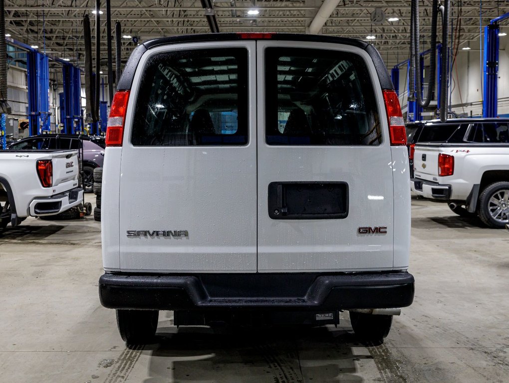 GMC Savana Cargo 2500  2025 à St-Jérôme, Québec - 6 - w1024h768px