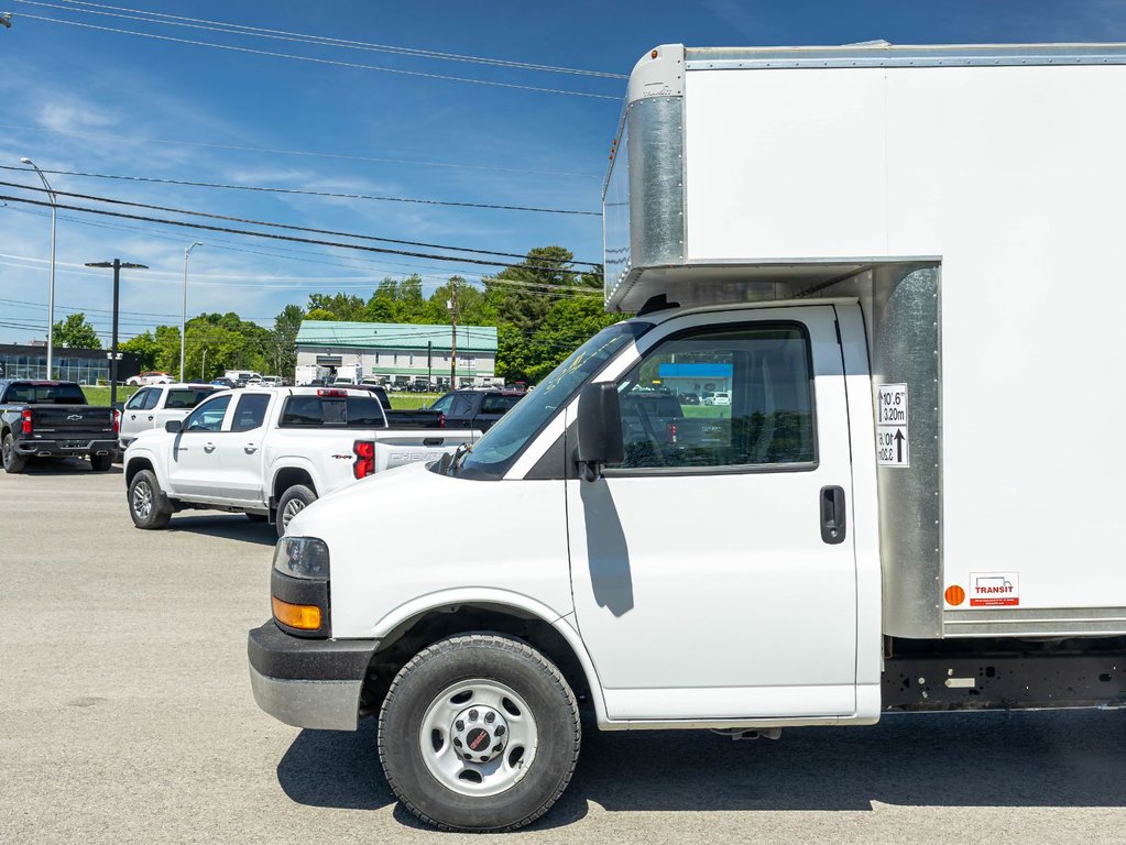 GMC Savana Commercial Cutaway  2025 à St-Jérôme, Québec - 23 - w1024h768px