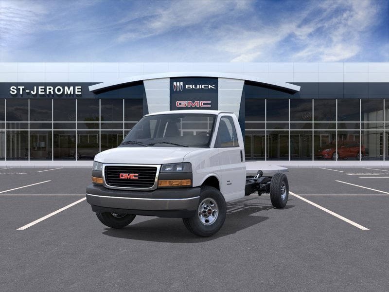 GMC Savana Cutaway 3500  2026 à St-Jérôme, Québec - 8 - w1024h768px