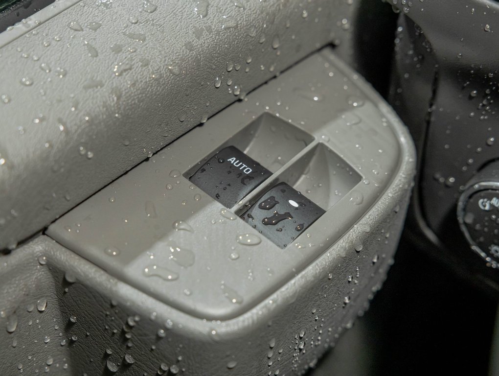 GMC Savana Cutaway 3500  2026 à St-Jérôme, Québec - 19 - w1024h768px