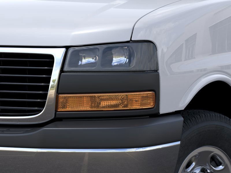 GMC Savana Cutaway 3500  2026 à St-Jérôme, Québec - 10 - w1024h768px