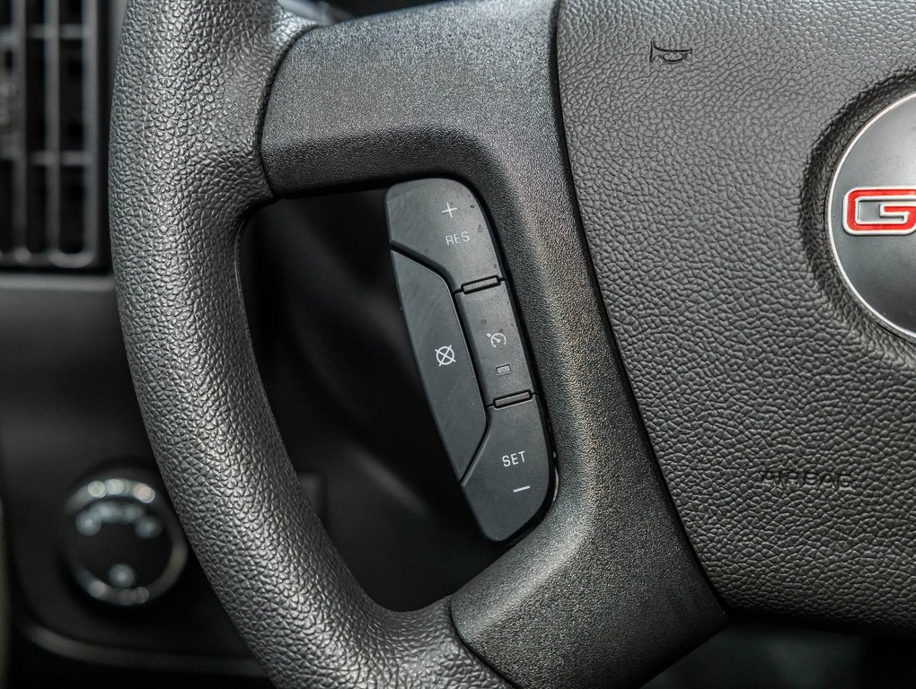 GMC Savana Cutaway 3500  2026 à St-Jérôme, Québec - 15 - w1024h768px