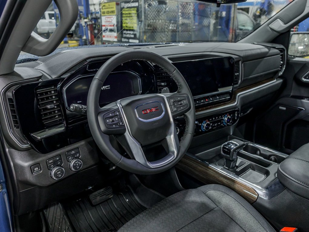2026 GMC Sierra 1500 in St-Jérôme, Quebec - 12 - w1024h768px