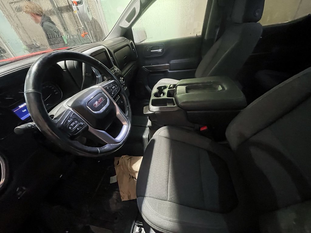 2021 GMC Sierra 1500 in St-Jérôme, Quebec - 3 - w1024h768px