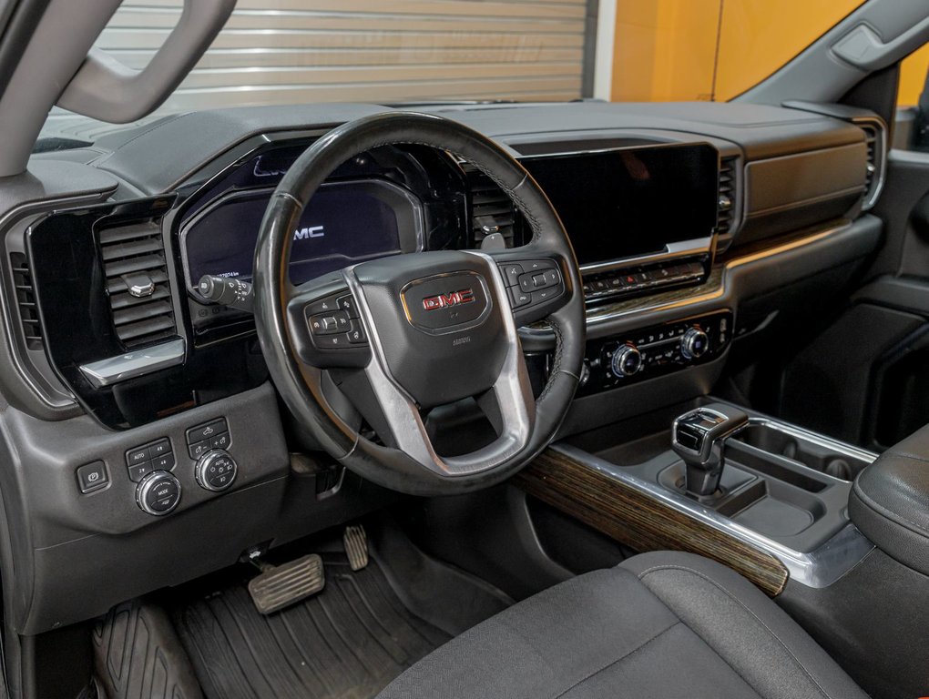 2023 GMC Sierra 1500 in St-Jérôme, Quebec - 2 - w1024h768px