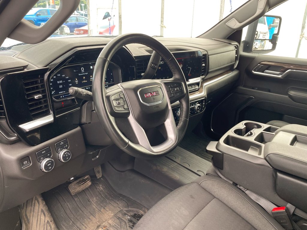 2023 GMC Sierra 1500 in St-Jérôme, Quebec - 3 - w1024h768px